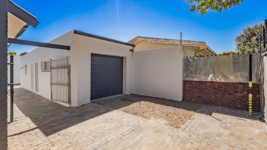 11 Bedroom Property for Sale in Richmond Estate Western Cape